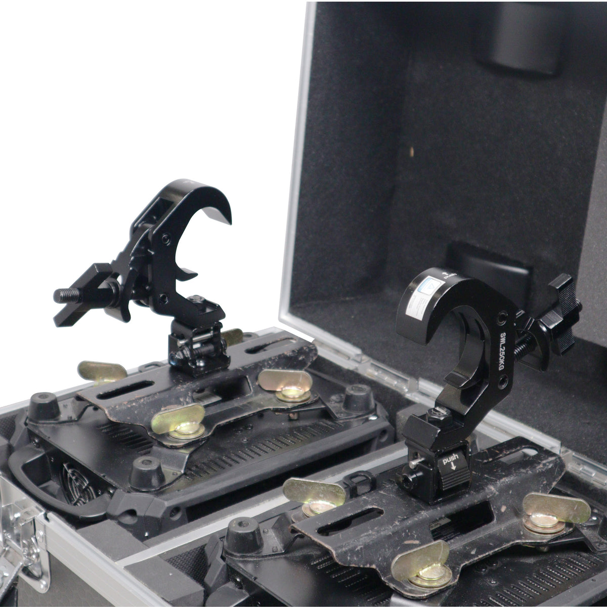 T-QFC12X4 90 Degree Folding Clamp Adapters With Truss Clamps, 4-Pack