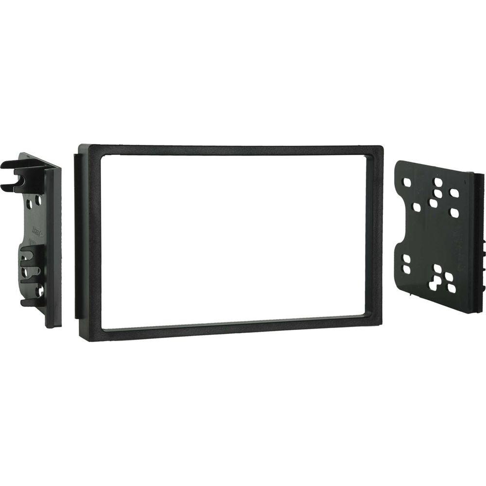 Metra 95-7951 2004-2007 Suzuki/Chevrolet In-Dash Radio Installation Multi-Kit