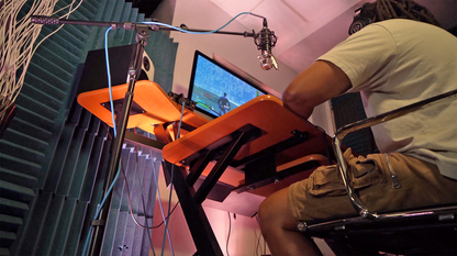 RVMIC3 V2 Mic Stand + MTRAY Shelf Bundle