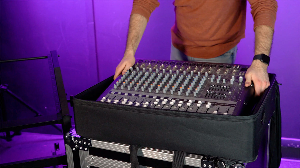 ProFX22v3 22-Channel 4-Bus Pro Effects Mixer w/USB + Padded Bag