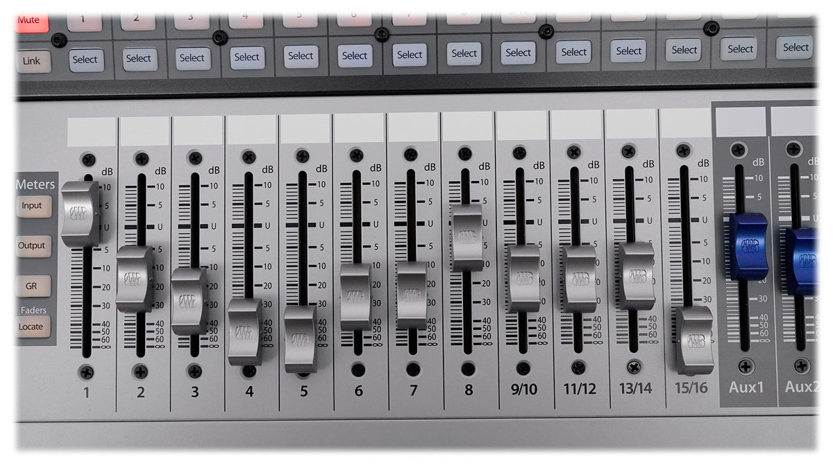 Presonus StudioLive 16.0.2 USB: 16x2 Live/Recording Digital Mixer w/ Interface