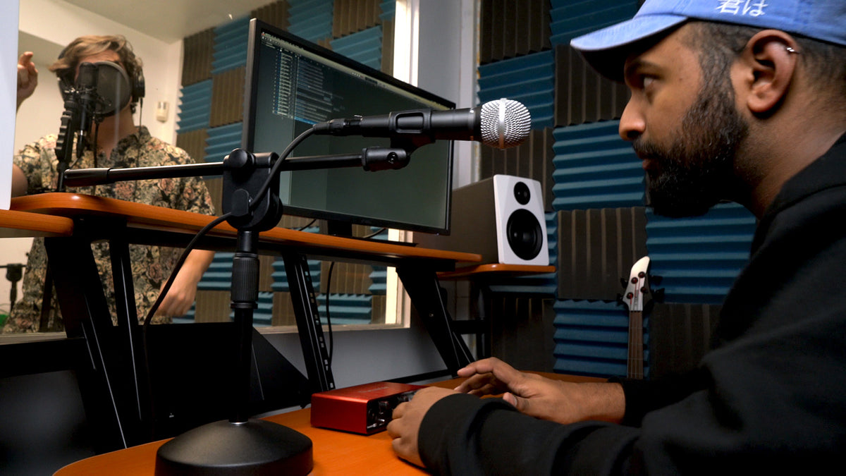 AT875R Shotgun Microphone & Boom Mic Stand Bundle
