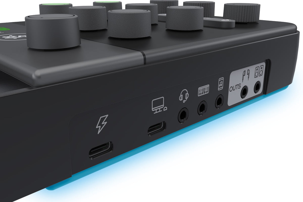 Mackie M Caster Live Streaming Podcasting Portable Smartphone/USB FX Mixer