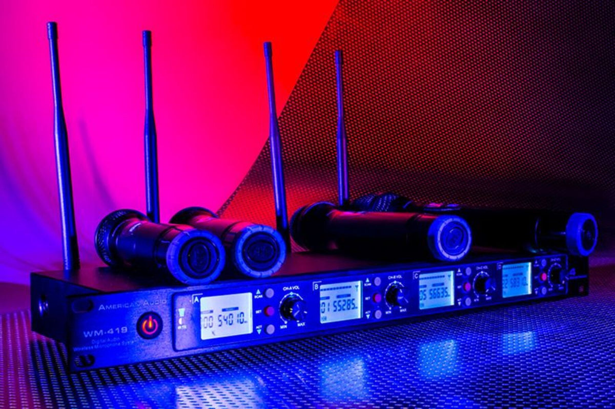 WM-419 4-Channel UHF Wireless Handheld Microphone System