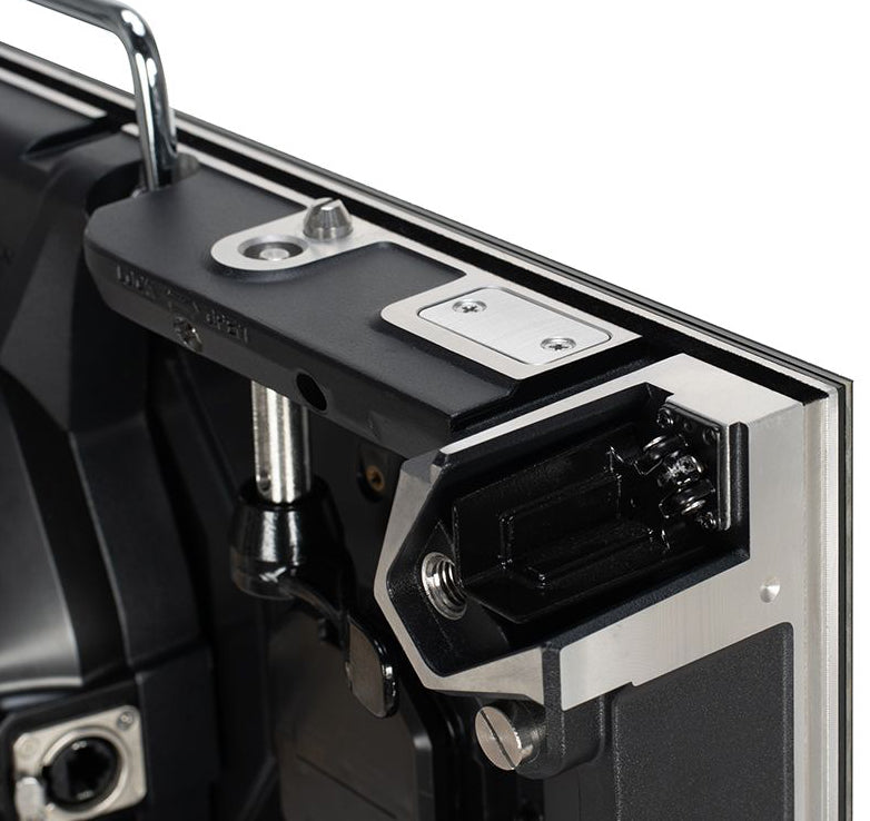 (8) EVS3 Vision Series LED Video Panels + VSFC8 Flight Case