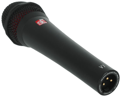 V7 BLACK
