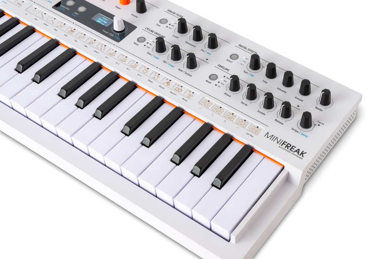 MiniFreak Vocoder + KBFX2411