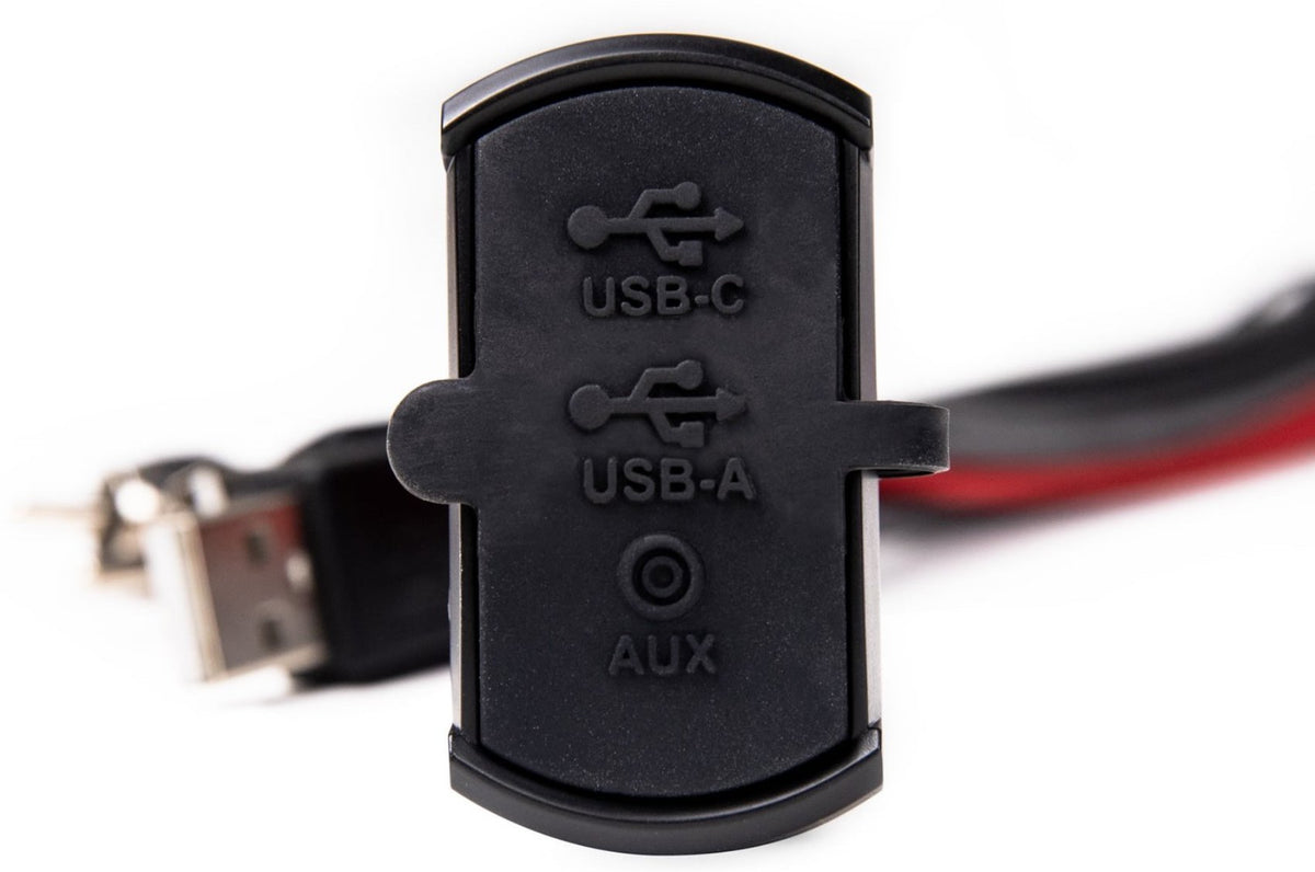 MB Quart PSAP-3S Universal Dash mounted plug w/ USB, USB-C and 3.5mm fits GMR-7