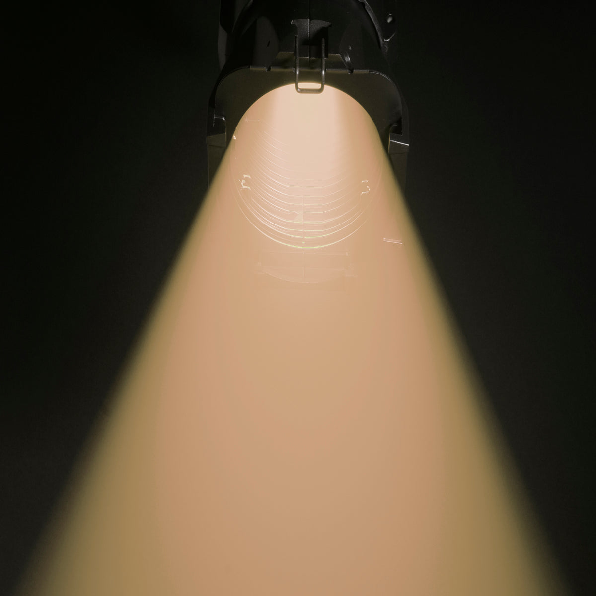 American DJ ADJ ENCORE PROFILE PRO WW 260 Watt LED DMX Ellipsoidal Spotlight