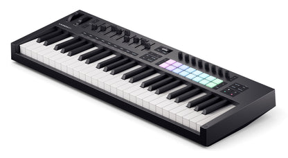 Launchkey 49 MK4 Keyboard Controller + AIR-BENCH Keyboard Bench
