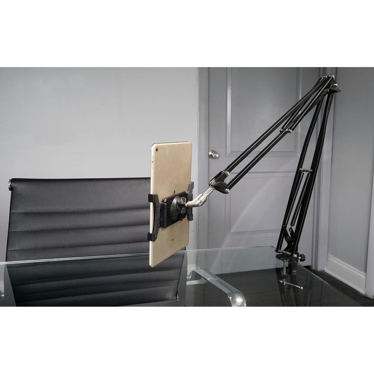 DMS40 + Hands-Free Zoom/Live Holder Bundle