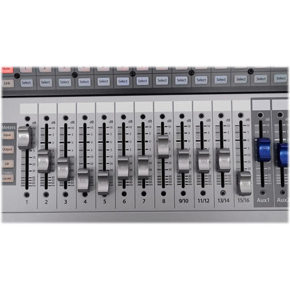 StudioLive 16.0.2 USB Mixer + (8) RMC-XLR Microphones + (15) XLR Cables