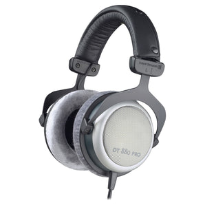 Beyerdynamic DT-880-PRO-250 Studio Monitoring Headphones+M-Audio Headphone Amp