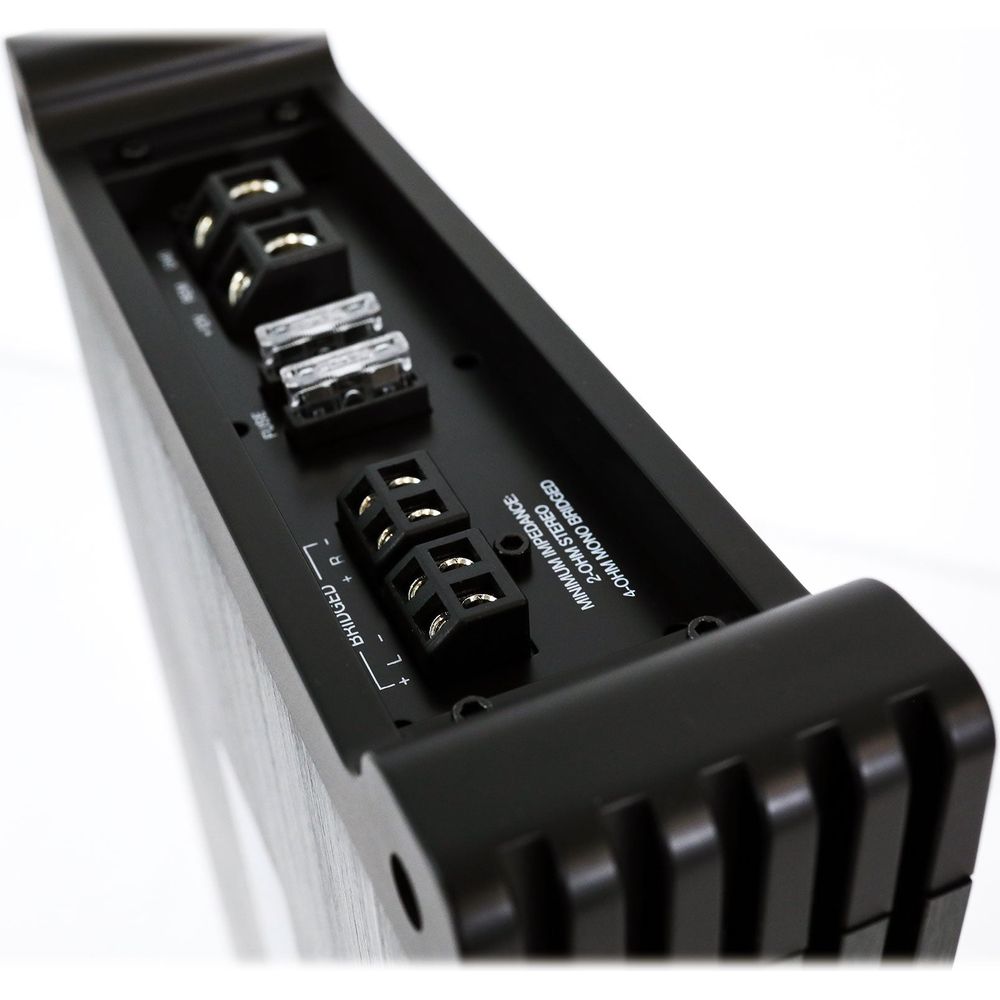 DBM25 + RMWK4 Marine Amp Wiring Kit Bundle